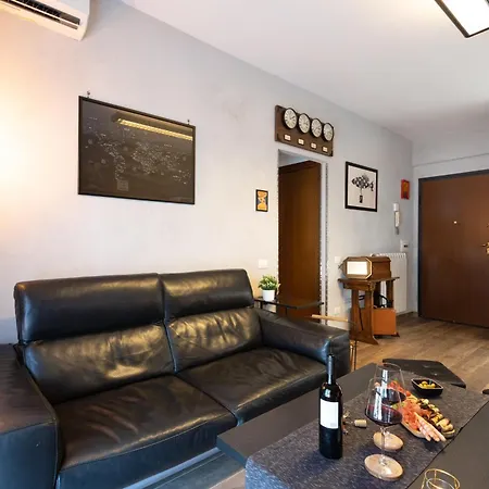 Casa Del Sole - Treno A 10min - Free Parking Apartment Rome